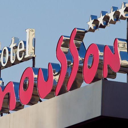 Hotel Mousson Nagymihály Kültér fotó