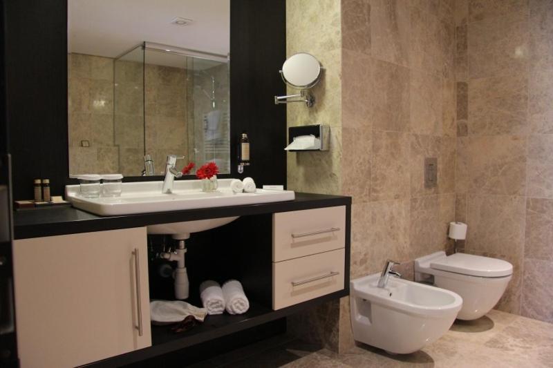 Hotel Mousson Nagymihály Kültér fotó